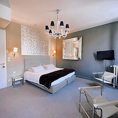Royal Hotel 3*