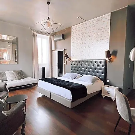 Royal Hotel 3*