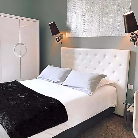 Hotel Royal Nimes