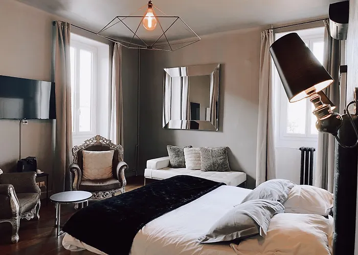 劳亚尔酒店 酒店